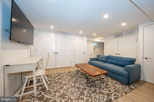 722 ARGYLE RD, Wynnewood, PA 19096