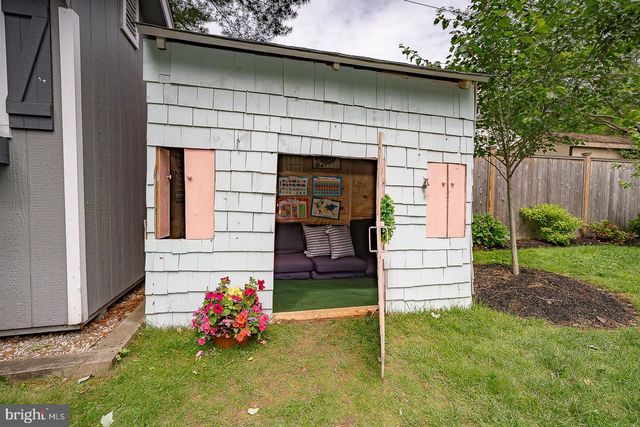 722 ARGYLE RD, Wynnewood, PA 19096