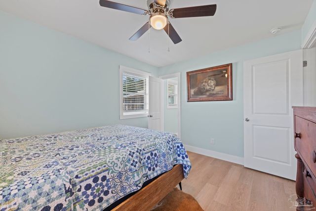 8494 Olympia Rd, Pensacola, FL 32514