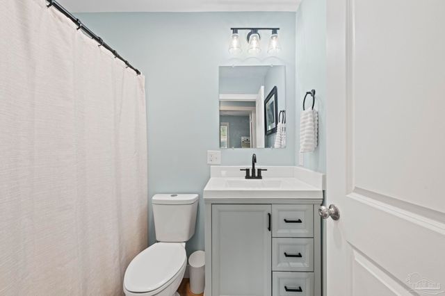 8494 Olympia Rd, Pensacola, FL 32514