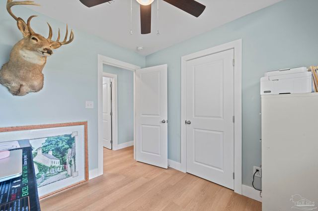 8494 Olympia Rd, Pensacola, FL 32514