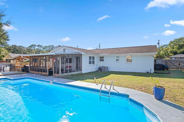 8494 Olympia Rd, Pensacola, FL 32514