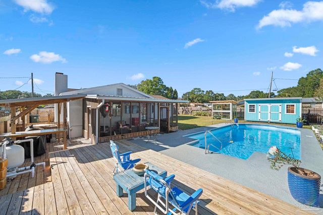 8494 Olympia Rd, Pensacola, FL 32514