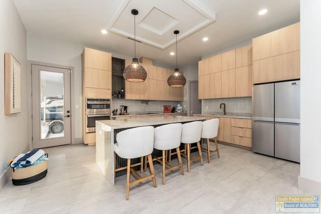 2 Palmer Court, Laguna Vista, TX 78578