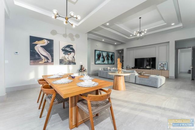 2 Palmer Court, Laguna Vista, TX 78578