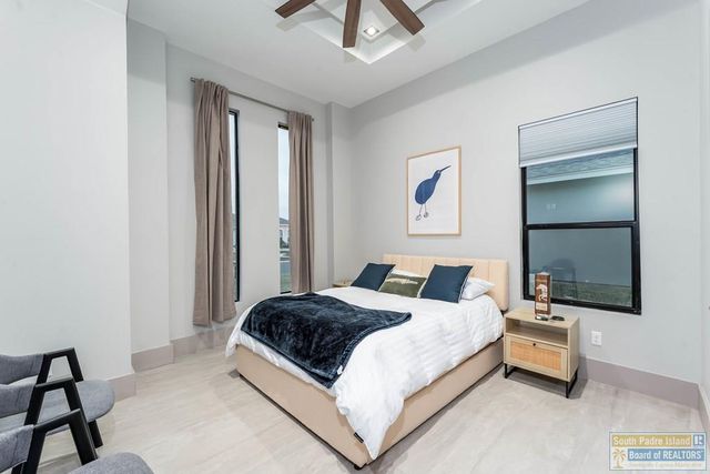 2 Palmer Court, Laguna Vista, TX 78578