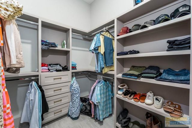 2 Palmer Court, Laguna Vista, TX 78578