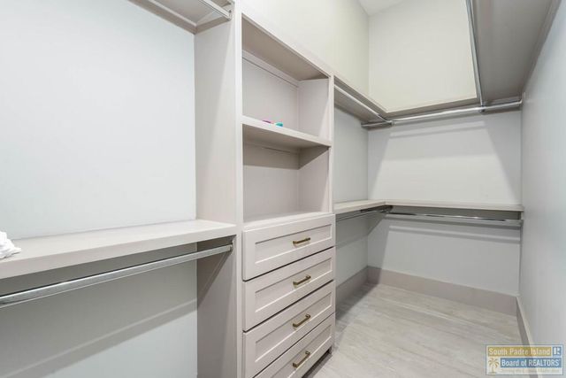 2 Palmer Court, Laguna Vista, TX 78578