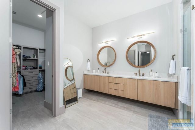 2 Palmer Court, Laguna Vista, TX 78578