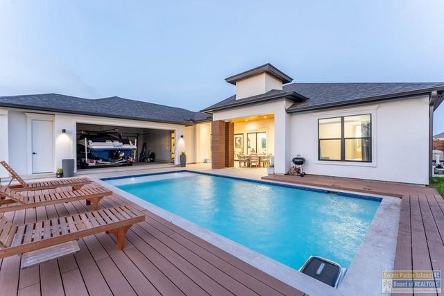 2 Palmer Court, Laguna Vista, TX 78578