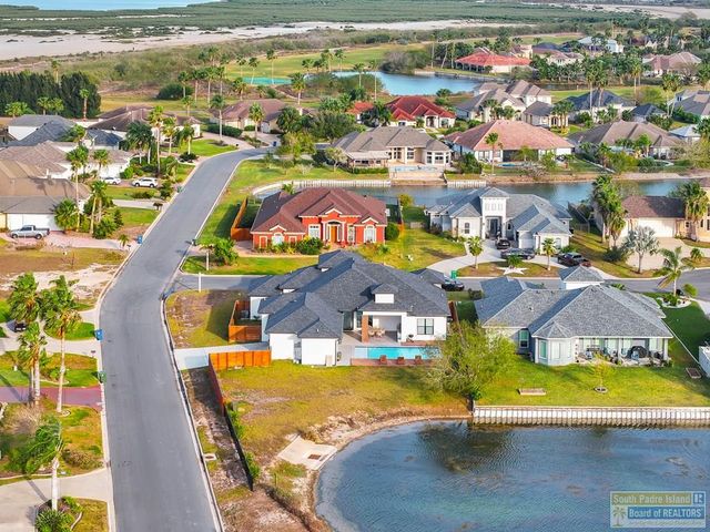 2 Palmer Court, Laguna Vista, TX 78578