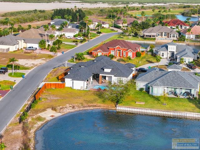 2 Palmer Court, Laguna Vista, TX 78578