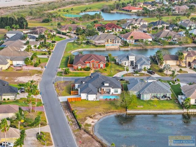 2 Palmer Court, Laguna Vista, TX 78578