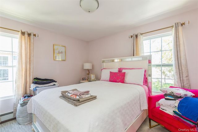 165 Wellesley Street, Hempstead, NY 11550