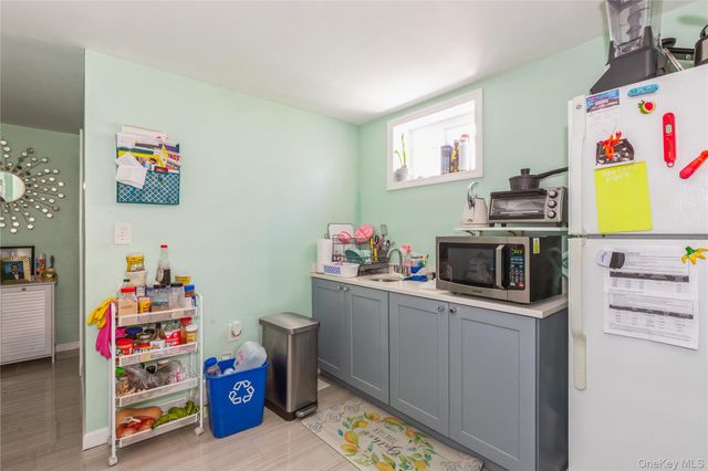 165 Wellesley Street, Hempstead, NY 11550