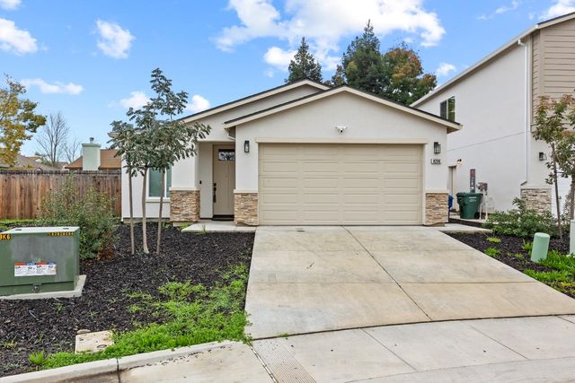 8296 Ghislaine Way, Antelope, CA 95843