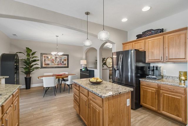 650 E HIAWATHA Drive #302, Wisconsin Dells, WI 53965