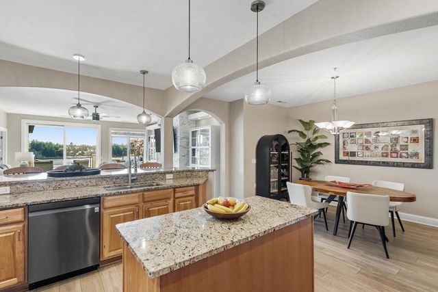 650 E HIAWATHA Drive #302, Wisconsin Dells, WI 53965