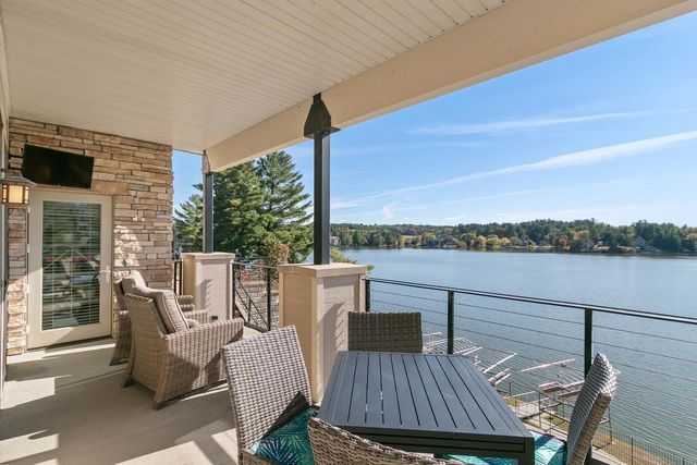 650 E HIAWATHA Drive #302, Wisconsin Dells, WI 53965