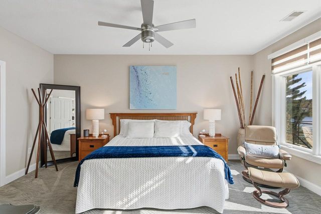 650 E HIAWATHA Drive #302, Wisconsin Dells, WI 53965