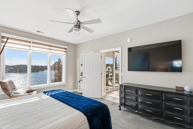 650 E HIAWATHA Drive #302, Wisconsin Dells, WI 53965