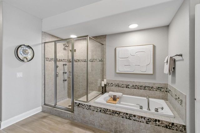 650 E HIAWATHA Drive #302, Wisconsin Dells, WI 53965