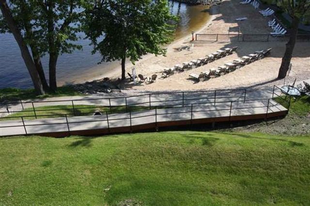 650 E HIAWATHA Drive #302, Wisconsin Dells, WI 53965