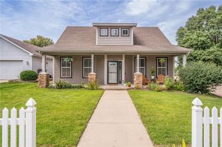 403 Pasadena Drive, Lawrence, KS 66049