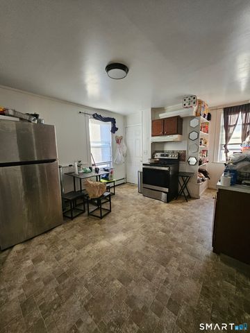 77 Taftville Occum Road, Norwich, CT 06360