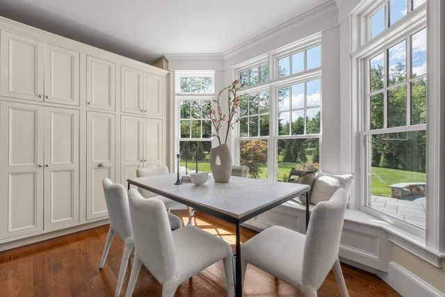 21 Westerly, Weston, MA 02493