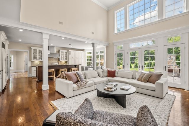 21 Westerly, Weston, MA 02493