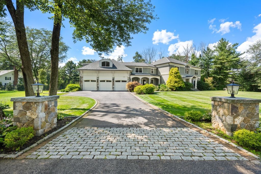 21 Westerly, Weston, MA 02493