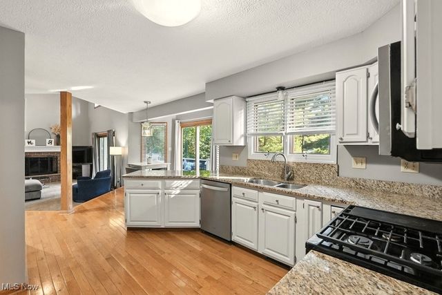 2973 Mourning Dove Circle, Stow, OH 44224