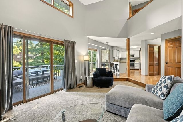 2973 Mourning Dove Circle, Stow, OH 44224