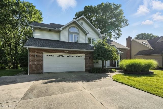 2973 Mourning Dove Circle, Stow, OH 44224