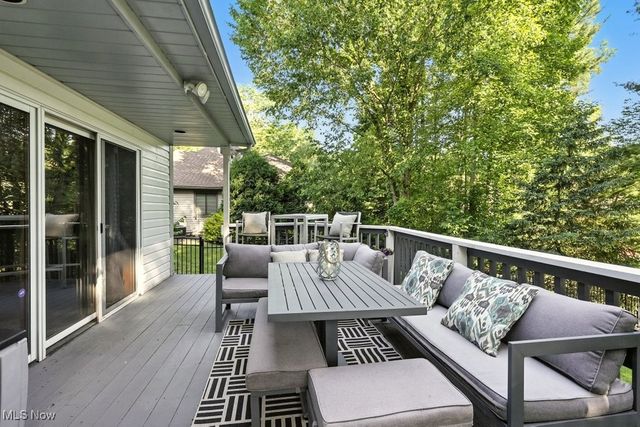 2973 Mourning Dove Circle, Stow, OH 44224