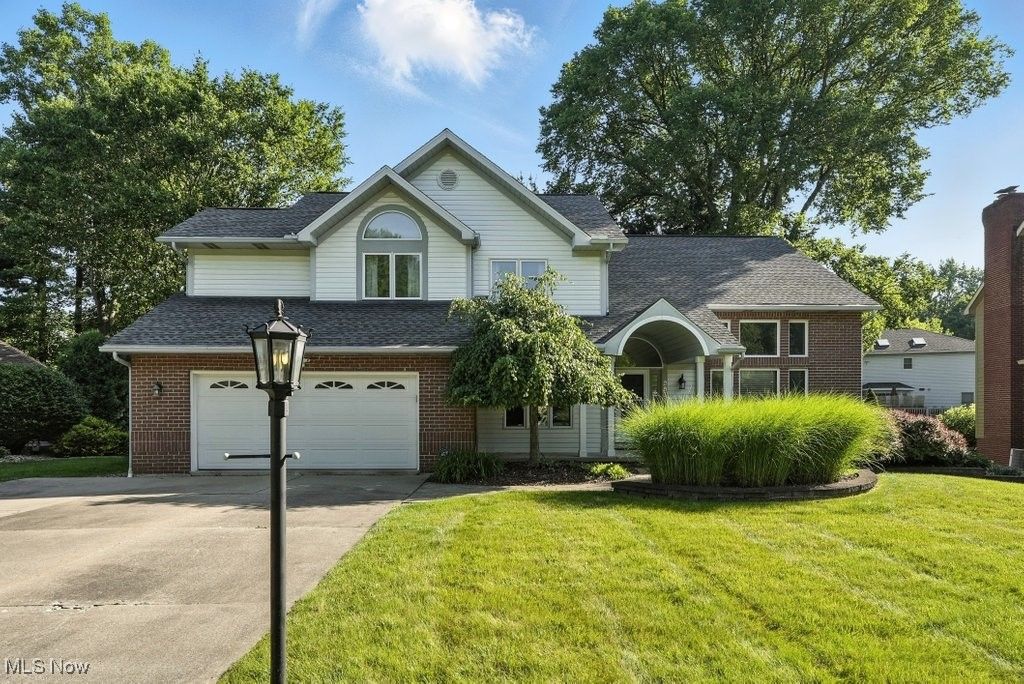 2973 Mourning Dove Circle, Stow, OH 44224