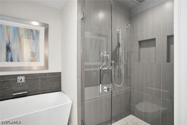 1080 S Collier BLVD 404, Marco Island, FL 34145