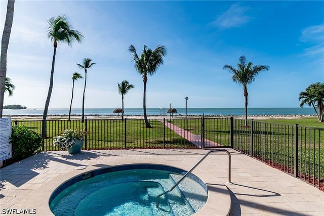 1080 S Collier BLVD 404, Marco Island, FL 34145