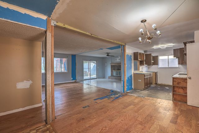 13421 AUBURN Avenue NE, Albuquerque, NM 87112