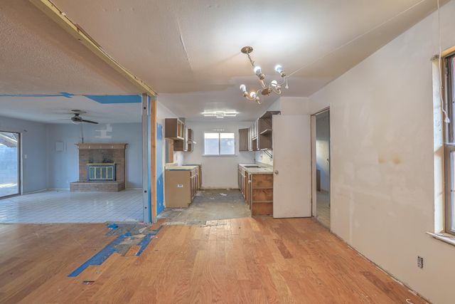 13421 AUBURN Avenue NE, Albuquerque, NM 87112