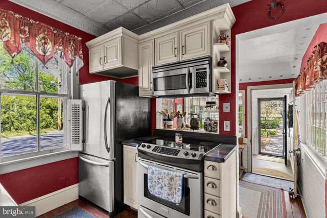 51 N GILES ST, Bridgeton, NJ 08302