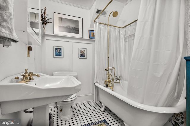 51 N GILES ST, Bridgeton, NJ 08302
