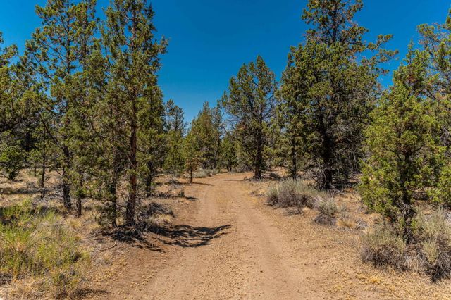 65600 Highway 20, Bend, OR 97703