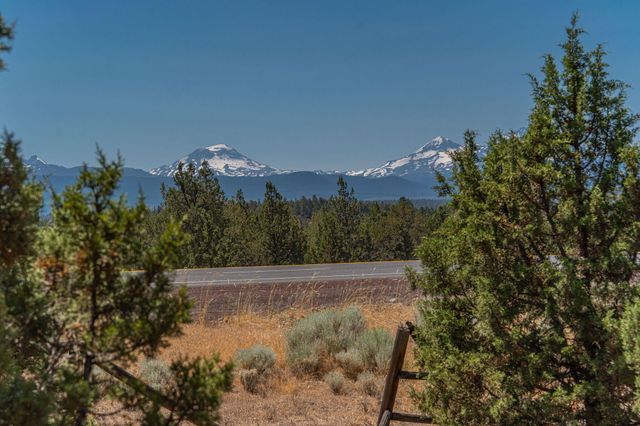 65600 Highway 20, Bend, OR 97703