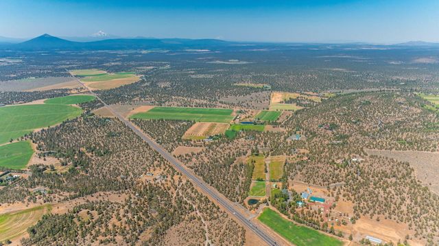 65600 Highway 20, Bend, OR 97703