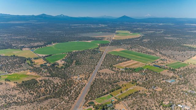 65600 Highway 20, Bend, OR 97703