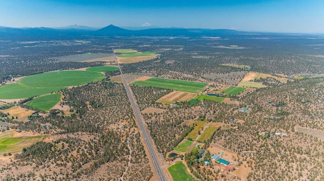 65600 Highway 20, Bend, OR 97703