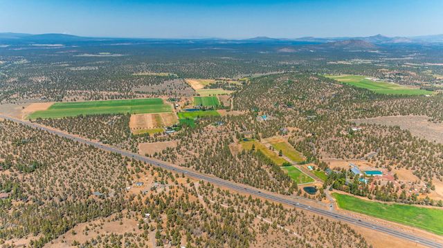 65600 Highway 20, Bend, OR 97703