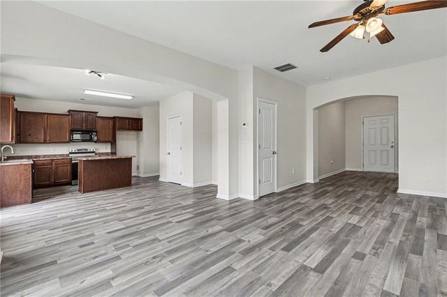 712 Douglass Circle, Mcdonough, GA 30253